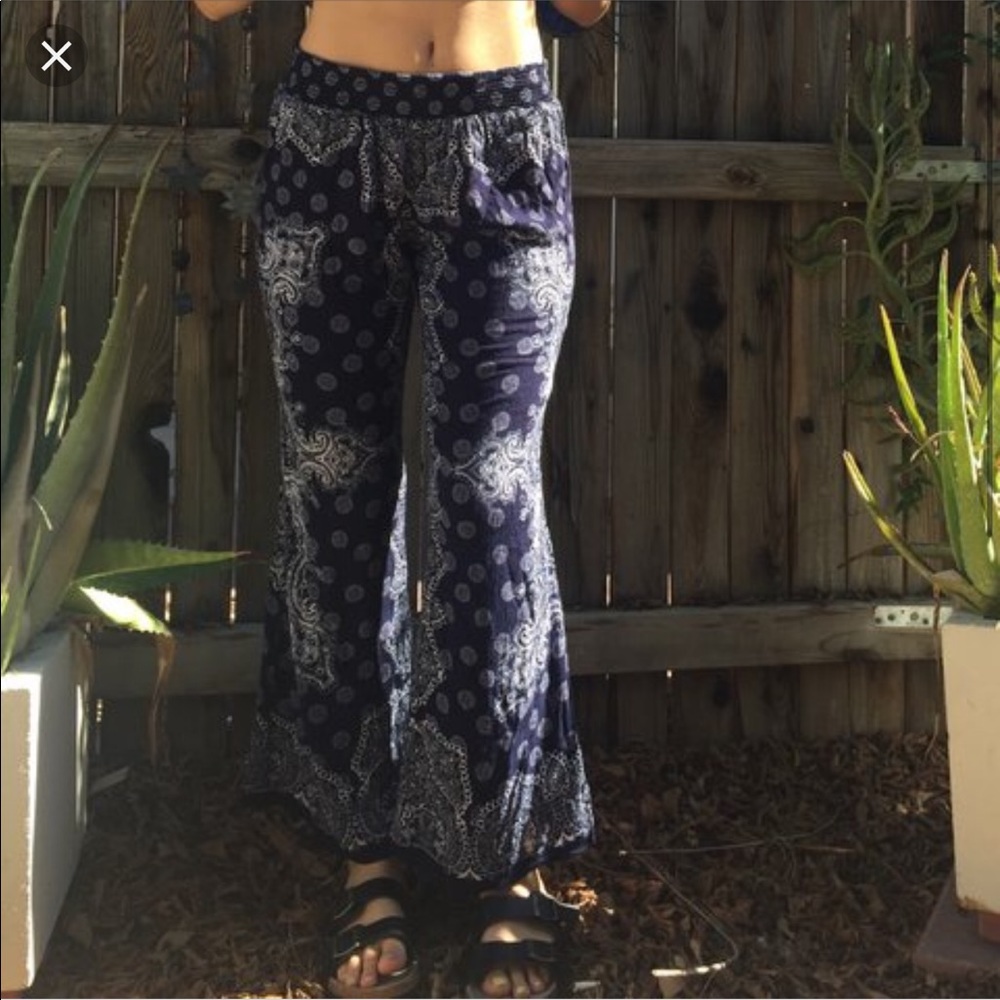 South Moon Under Flowy Pants